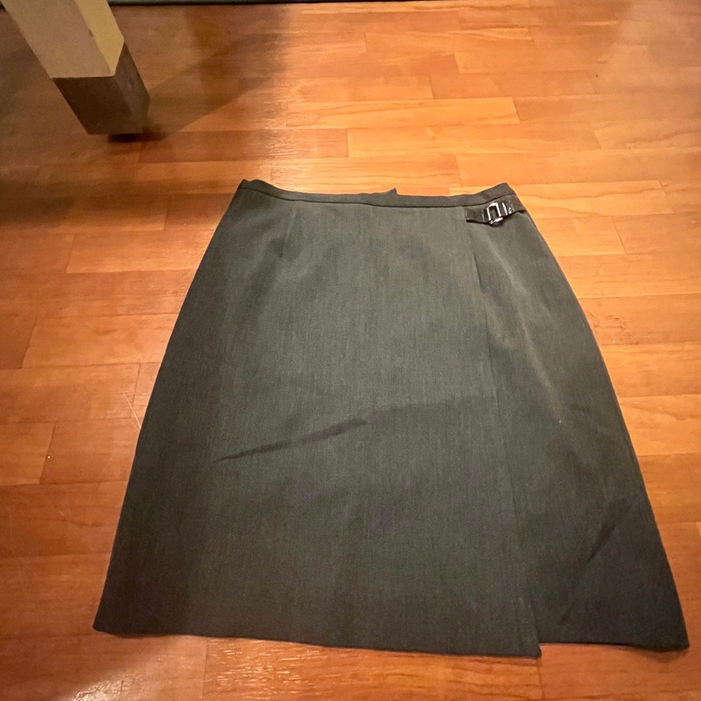 Valerie Stevens Dark Gray Pencil Skirt with Buckle